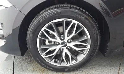 Kia K5 2023, 16051 км, за 22909.28 USD