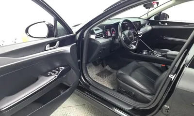 Kia K5 2023, 16051 км, за 22909.28 USD - фото 10