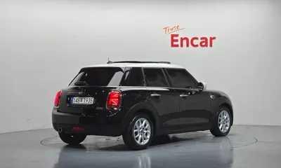 MINI Cooper 2021, 6476 км, за 17120.58 USD