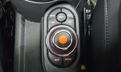 MINI Cooper 2021, 6476 км, за 17120.58 USD - фото 13