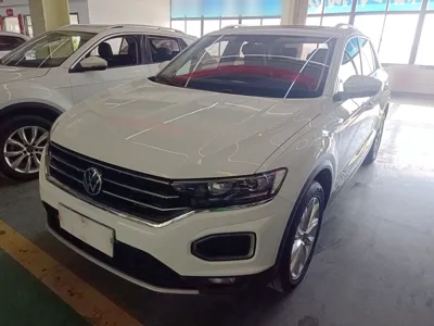Volkswagen T-Roc · 2022 год