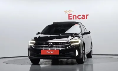 Volkswagen Jetta 2024, 15957 км, за 16836.76 USD