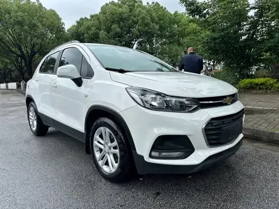 Chevrolet Trax 2017, 75000 км, за 3353.8 USD