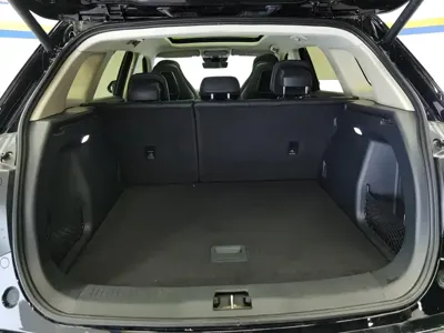 Hongqi Hongqi HS3 PHEV 2024, 11200 км, за 13198.68 USD
