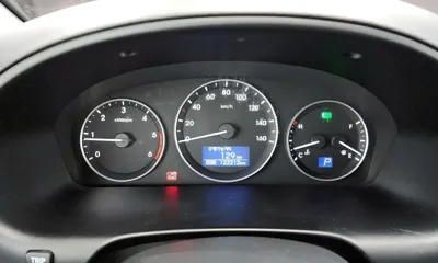 Hyundai Starex 2016, 122212 км, за 7928.64 USD - фото 8