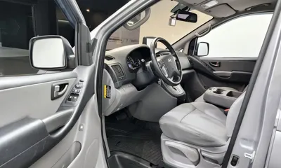 Hyundai Starex 2016, 122212 км, за 7928.64 USD - фото 11