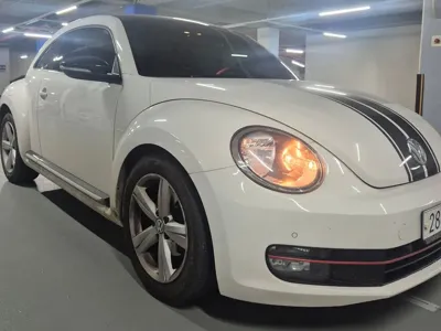 Volkswagen Beatle 2013, 228000 км, за 2602.14 USD