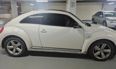 Volkswagen Beatle 2013, 228000 км, за 2602.14 USD