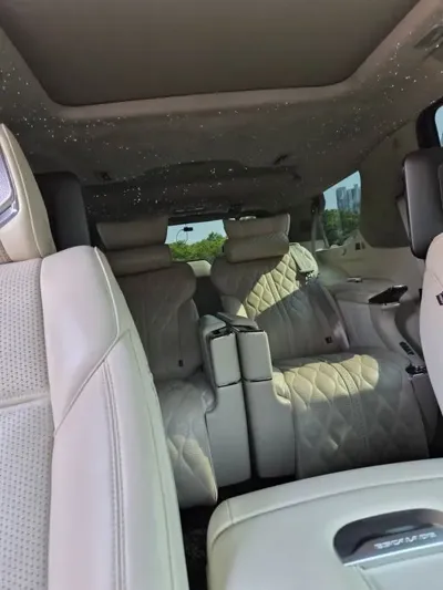 Cadillac Escalade 2022, 83000 км, за 57109.1 USD - фото 14