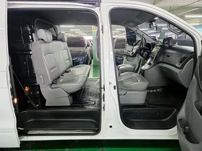 Hyundai Starex 2016, 211944 км, за 3966.88 USD - фото 9