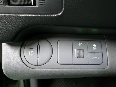 Hyundai Starex 2016, 211944 км, за 3966.88 USD - фото 11