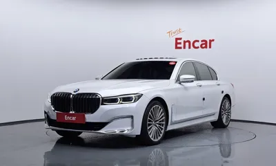 BMW 7-Series · 2020 год