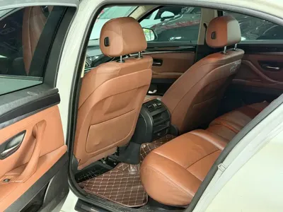 BMW 5 Series 2016, 130000 км, за 9315.93 USD