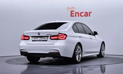 BMW 3-Series 2018, 102725 км, за 13876.23 USD