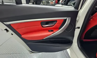 BMW 3-Series 2018, 102725 км, за 13876.23 USD - фото 26