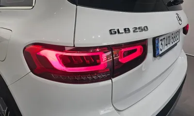 Mercedes-Benz GLB-Class 2022, 39310 км, за 23841.41 USD - фото 23
