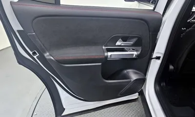 Mercedes-Benz GLB-Class 2022, 39310 км, за 23841.41 USD - фото 25