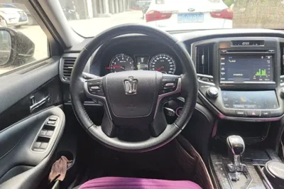 Toyota Crown 2015, 52000 км, за 18052 USD - фото 9