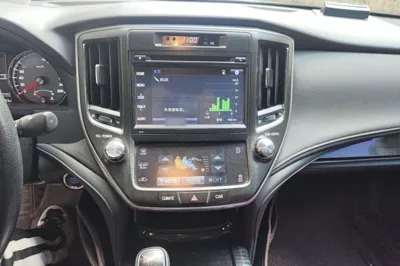 Toyota Crown 2015, 52000 км, за 18052 USD - фото 12
