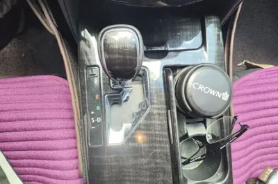 Toyota Crown 2015, 52000 км, за 18052 USD - фото 13