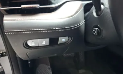 Genesis G90 2022, 111309 км, за 34134.17 USD - фото 36
