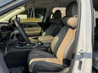 Kia Canival 2026, 919 км, за 26710.11 USD - фото 9