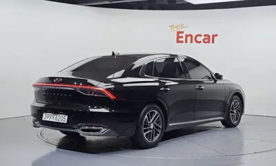 Hyundai Grandeur 2022, 134047 км, за 12034.88 USD