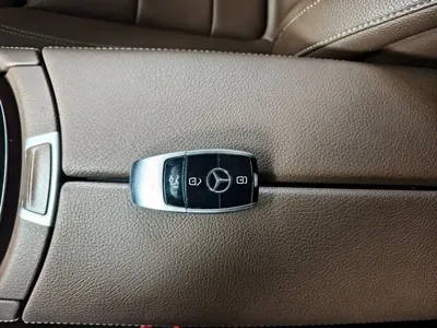 Mercedes-Benz E-Class 2019, 48400 км, за 23319.02 USD - фото 9
