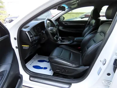 Hyundai Grandeur 2019, 114722 км, за 8526.98 USD