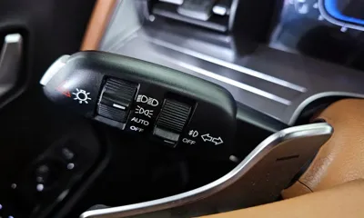 KG_Mobility_Ssangyong Torres 2023, 63100 км, за 13082.26 USD - фото 17