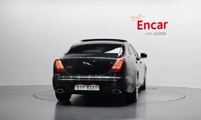 Jaguar XJ 2011, 94736 км, за 5537.46 USD