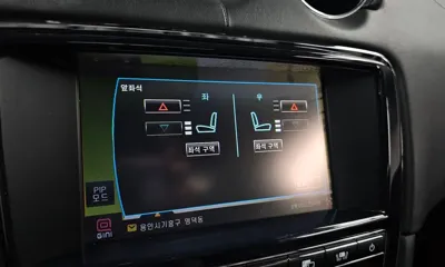 Jaguar XJ 2011, 94736 км, за 5537.46 USD - фото 16