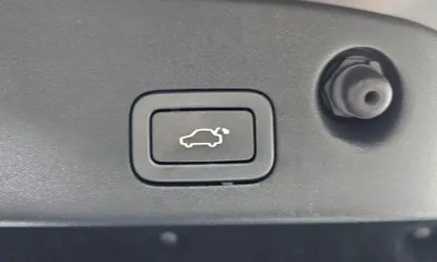 Jaguar XJ 2011, 94736 км, за 5537.46 USD - фото 20