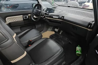 Baojun KiWi EV 2022, 37900 км, за 6304 USD - фото 19