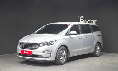 Kia Canival · 2019 год