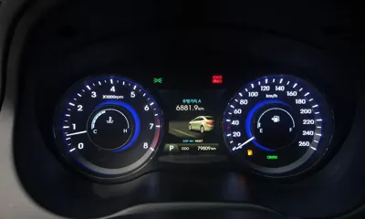 Hyundai Grandeur 2014, 79809 км, за 5231.78 USD - фото 8