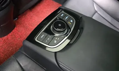 Hyundai Grandeur 2014, 79809 км, за 5231.78 USD - фото 18