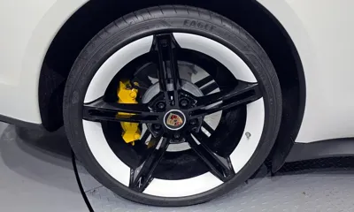 Porsche Taycan 2021, 63524 км, за 66955.5 USD