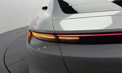 Porsche Taycan 2021, 63524 км, за 66955.5 USD - фото 23