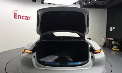Porsche Taycan 2021, 63524 км, за 66955.5 USD - фото 34