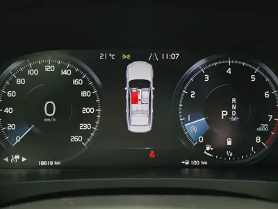Volvo S90 2021, 18619 км, за 21662.07 USD - фото 8
