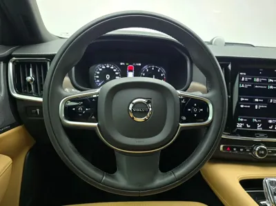Volvo S90 2021, 18619 км, за 21662.07 USD - фото 12