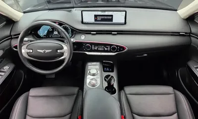 Genesis GV70 2023, 21811 км, за 24812.92 USD - фото 7