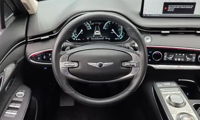 Genesis GV70 2023, 21811 км, за 24812.92 USD - фото 13