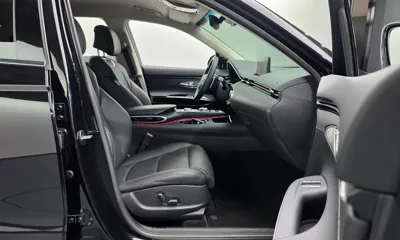 Genesis GV70 2023, 21811 км, за 24812.92 USD - фото 26