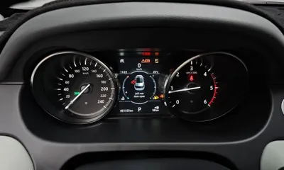 Land Rover Discovery Sport 2018, 61555 км, за 17516.44 USD - фото 8
