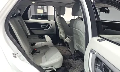 Land Rover Discovery Sport 2018, 61555 км, за 17516.44 USD - фото 13