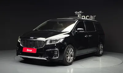 Kia Canival · 2019 год