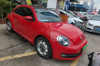 Volkswagen Beetle 2015, 55100 км, за 10499 USD