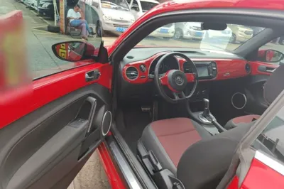 Volkswagen Beetle 2015, 55100 км, за 10499 USD - фото 18